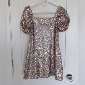 Lulus Ladies Small Sequin Dress.